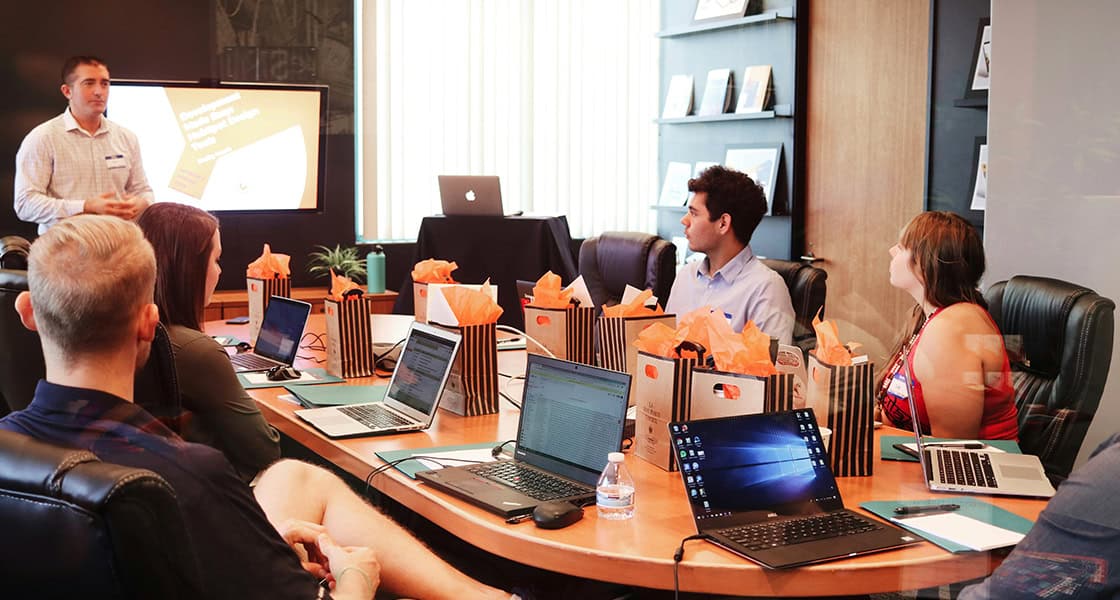 estrategias-de-retencion-de-talento-en-empresas