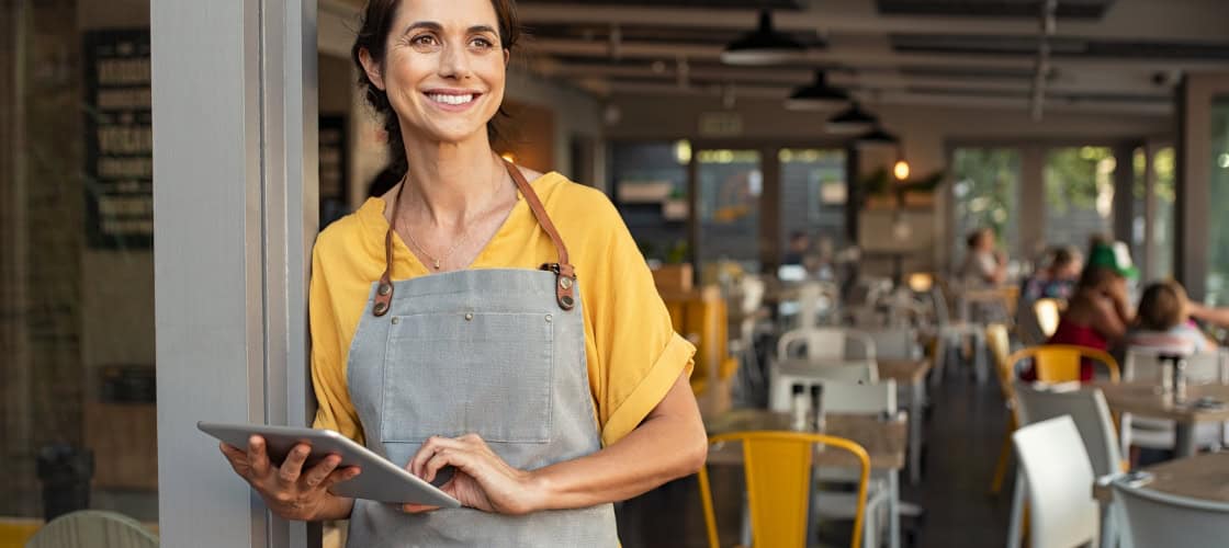 Gráfico visual de gestión de reservas y estrategias para evitar no-shows en restaurantes